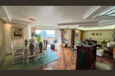 Apartamento à venda com 230m², 4 quartos e 5 vagas Apartamento à venda com 230m², 4 quartos e 5 vagasSala - Sala de Jantar