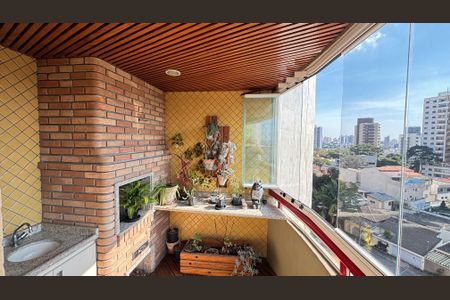 Apartamento à venda com 230m², 4 quartos e 5 vagas Apartamento à venda com 230m², 4 quartos e 5 vagasVaranda Sala