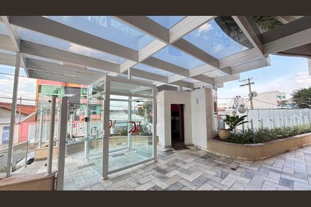 Apartamento à venda com 230m², 4 quartos e 5 vagas Apartamento à venda com 230m², 4 quartos e 5 vagasHall de entrada