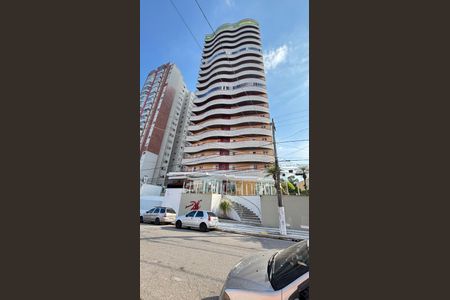 Apartamento à venda com 230m², 4 quartos e 5 vagas Apartamento à venda com 230m², 4 quartos e 5 vagasFachada
