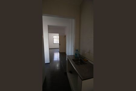 Apartamento à venda com 64m², 2 quartos e sem vagaCozinha