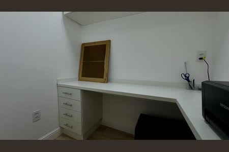 Apartamento à venda com 68m², 2 quartos e 1 vaga