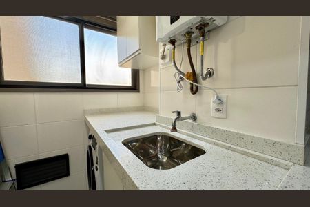 Apartamento à venda com 68m², 2 quartos e 1 vaga