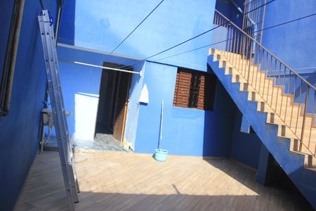 Casa à venda com 230m², 4 quartos e 6 vagasQuintal com área de serviço