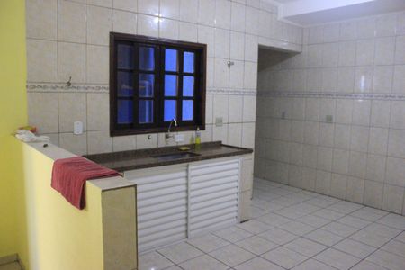 Casa à venda com 230m², 4 quartos e 6 vagasCozinha