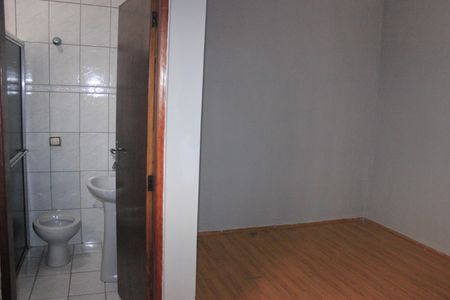 Casa à venda com 230m², 4 quartos e 6 vagas3ª Suíte