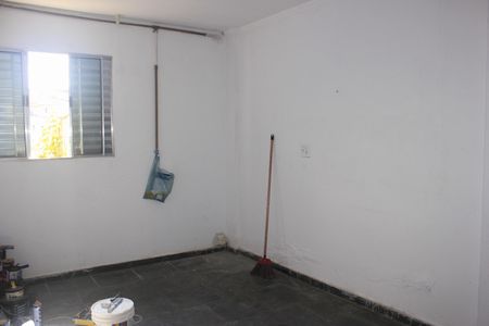 Casa à venda com 230m², 4 quartos e 6 vagasDeposito da garagem