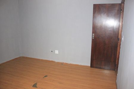 Casa à venda com 230m², 4 quartos e 6 vagas3ª Suíte