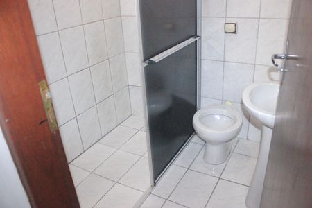 Casa à venda com 230m², 4 quartos e 6 vagasBanheiro da 3ª Suíte