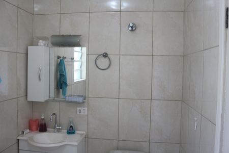 Casa à venda com 205m², 3 quartos e 3 vagasBanheiro da Suíte 1