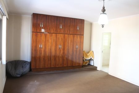 Casa à venda com 205m², 3 quartos e 3 vagasSuíte 1