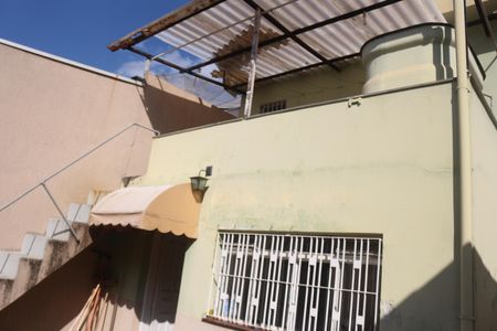 Casa à venda com 205m², 3 quartos e 3 vagasQuintal
