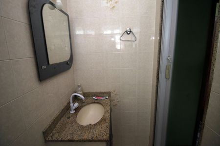 Apartamento à venda com 60m², 2 quartos e 2 vagasBanheiro