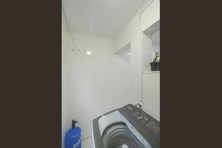 Apartamento à venda com 64m², 2 quartos e 1 vaga Apartamento à venda com 64m², 2 quartos e 1 vagaÁrea de Serviço