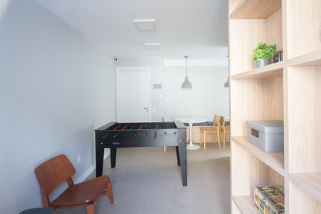 Apartamento à venda com 43m², 2 quartos e sem vagaÁrea comum