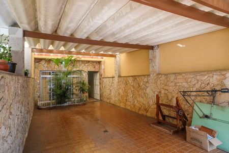 Casa à venda com 200m², 3 quartos e 4 vagasGaragem