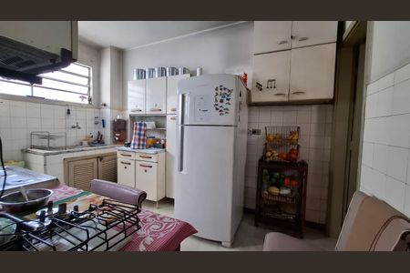 Apartamento à venda com 86m², 2 quartos e 1 vagaCozinha