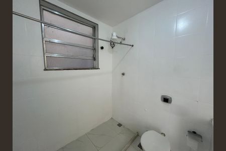 Apartamento à venda com 78m², 2 quartos e sem vagaBanheiro