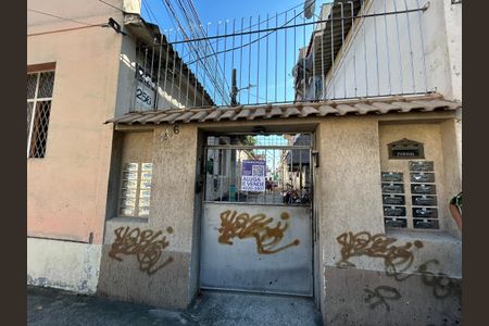 Apartamento à venda com 78m², 2 quartos e sem vagaFachada + plaquinha