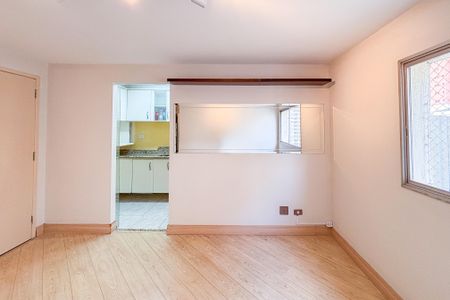 Apartamento à venda com 43m², 1 quarto e 1 vaga Apartamento à venda com 43m², 1 quarto e 1 vagaSala