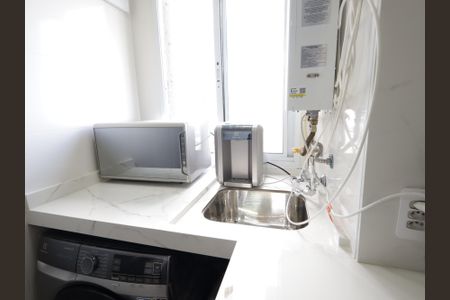 Apartamento à venda com 43m², 2 quartos e 1 vagaÁrea de Serviço