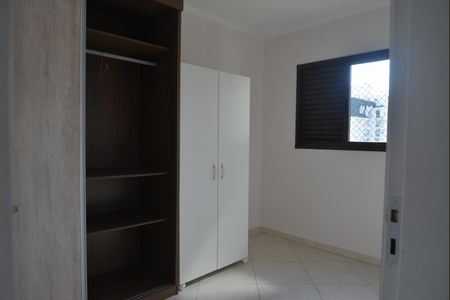 Apartamento à venda com 97m², 3 quartos e 2 vagasQuarto 2