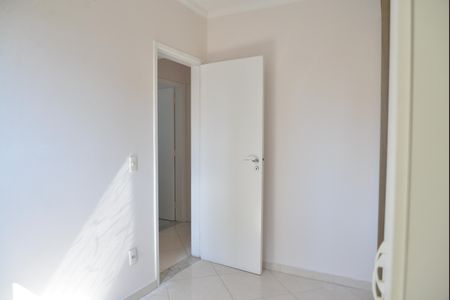 Apartamento à venda com 97m², 3 quartos e 2 vagasQuarto 2