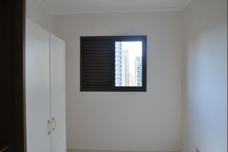 Apartamento à venda com 97m², 3 quartos e 2 vagasQuarto 2