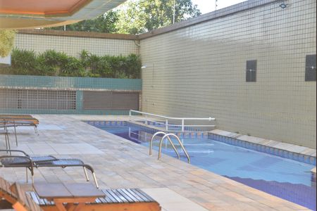 Apartamento à venda com 97m², 3 quartos e 2 vagasÁrea comum - Piscina