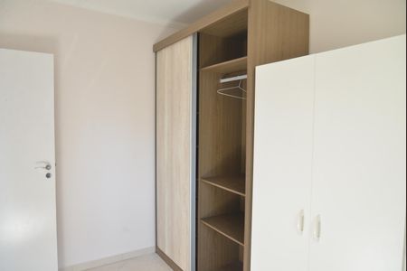 Apartamento à venda com 97m², 3 quartos e 2 vagasQuarto 2