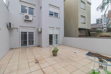 Apartamento para alugar com 142m², 3 quartos e 2 vagasQuintal