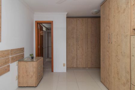 Apartamento para alugar com 142m², 3 quartos e 2 vagasSuíte