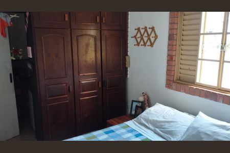 Casa à venda com 160m², 3 quartos e 3 vagas Casa à venda com 160m², 3 quartos e 3 vagasQuarto 1
