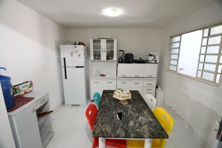 Casa à venda com 160m², 2 quartos e 1 vagaCozinha