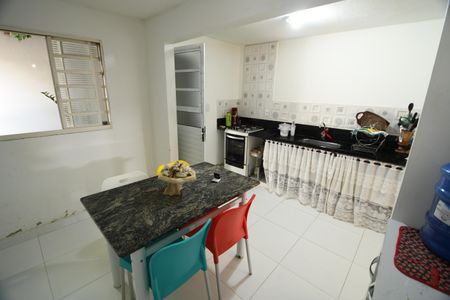 Casa à venda com 160m², 2 quartos e 1 vagaCozinha