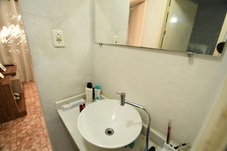 Casa à venda com 160m², 2 quartos e 1 vagaBanheiro