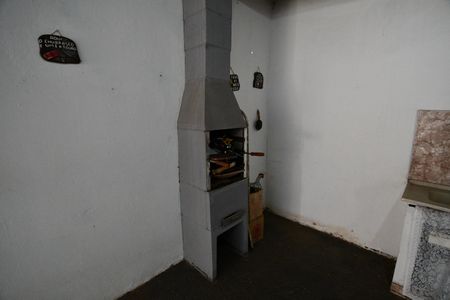 Casa à venda com 160m², 2 quartos e 1 vagaÁrea de Serviço