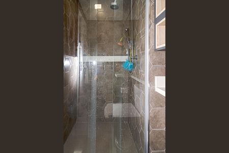 Apartamento à venda com 54m², 2 quartos e 1 vaga Apartamento à venda com 54m², 2 quartos e 1 vagaBanheiro da Suíte