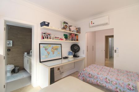 Apartamento para alugar com 280m², 4 quartos e 4 vagasQuarto