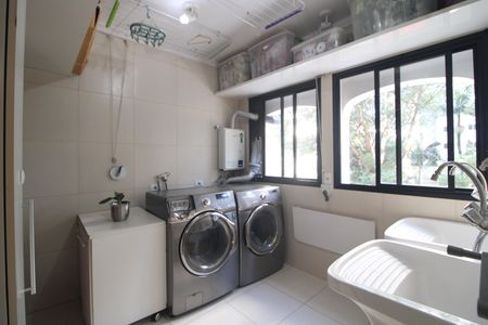 Apartamento para alugar com 280m², 4 quartos e 4 vagasÁrea de Serviço