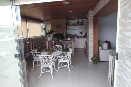 Apartamento à venda com 122m², 2 quartos e 2 vagas