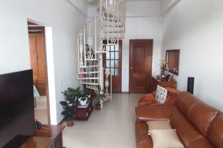 Apartamento à venda com 122m², 2 quartos e 2 vagas