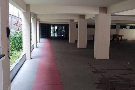 Apartamento à venda com 141m², 4 quartos e 1 vaga