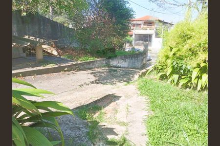 Casa à venda com 500m², 2 quartos e 3 vagas