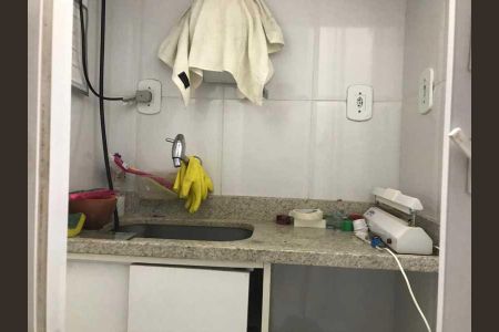 Apartamento à venda com 31m², 1 quarto e sem vaga