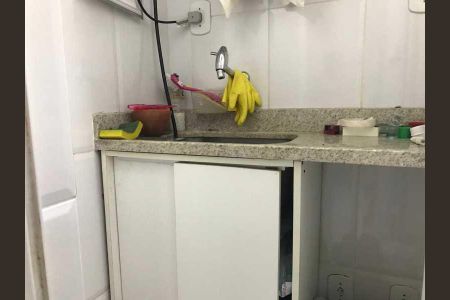 Apartamento à venda com 31m², 1 quarto e sem vaga