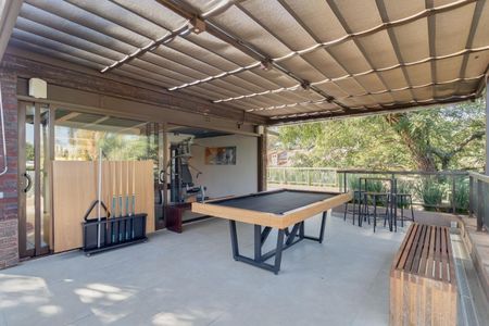 Casa de condomínio à venda com 630m², 4 quartos e 4 vagas