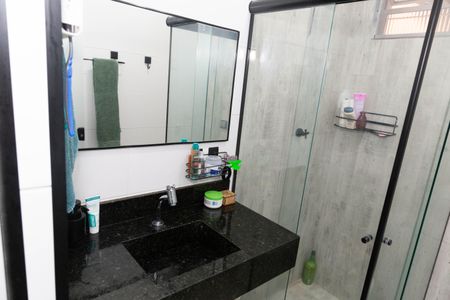 Casa à venda com 367m², 3 quartos e 5 vagas Casa à venda com 367m², 3 quartos e 5 vagasBanheiro Social