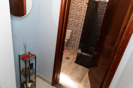 Casa à venda com 367m², 3 quartos e 5 vagas Casa à venda com 367m², 3 quartos e 5 vagasBanheiro Social