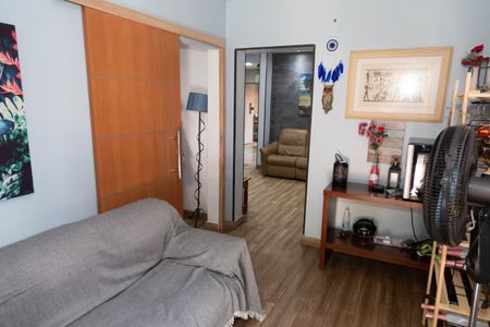 Casa à venda com 367m², 3 quartos e 5 vagas Casa à venda com 367m², 3 quartos e 5 vagasSala